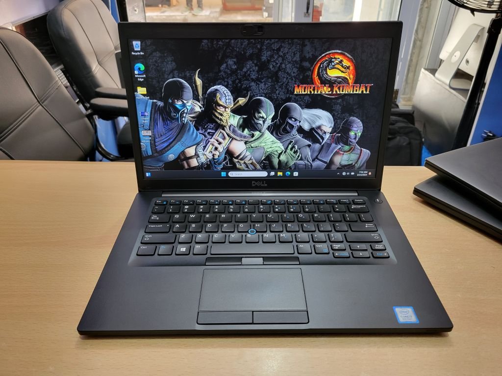DELL 7490 I7-8-256-14.1
