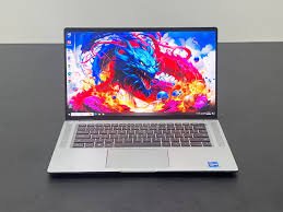 DELL 9520 i7 11th-16-512 15.6
