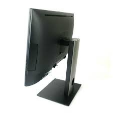 DELL AIO 5250 I5 7th-8-256  22touch